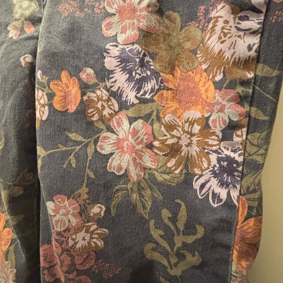 We The Free Floral Ankle Pants - Black and Red - Picture 4 of 6